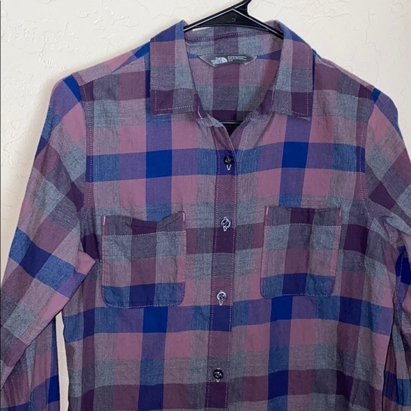 The north face button up plaid shirt - Picture 8 of 8